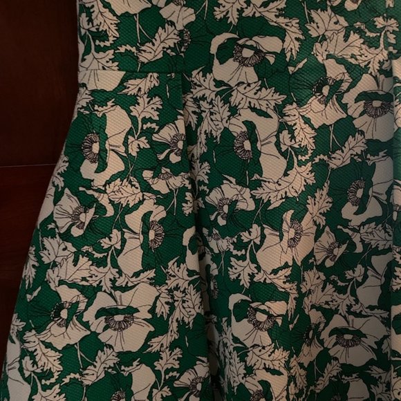 Green Floral V-neck Mini Dress, Size XS - Picture 3 of 4